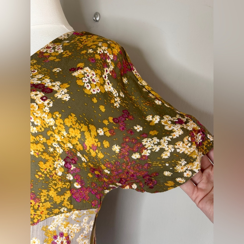 Anthropologie Tiny Shoreline Floral Midi Dress Boho Cottage Whimsy Feminine | XS - Picture 10 of 15